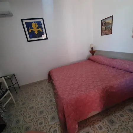 Casa Vacanze "Villa Angelina"-2