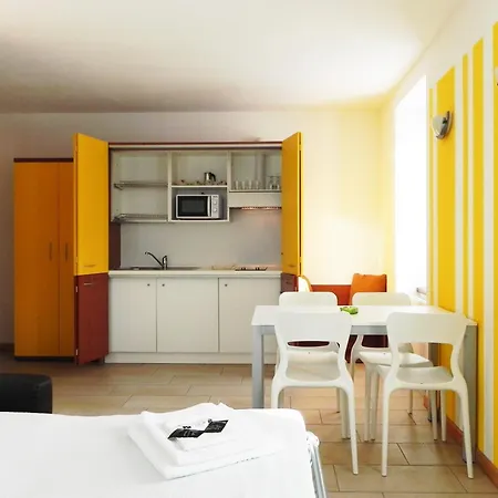 Residence Acero Rosso-2