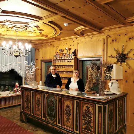 Hotel La Plaza-3