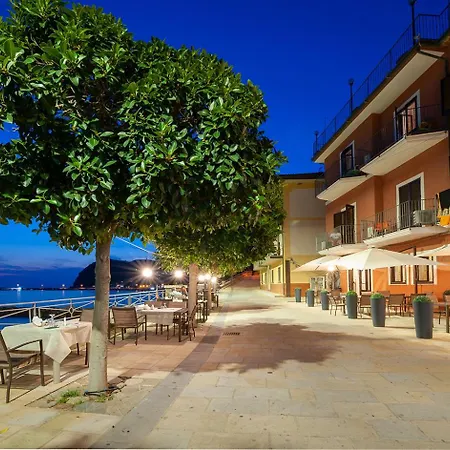 Hotel La Rampa-3