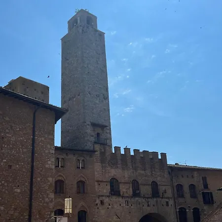 A La Casa Dei Potenti-2