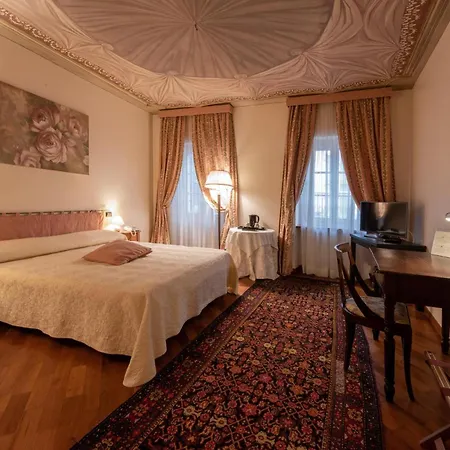 Palazzo Finati-2