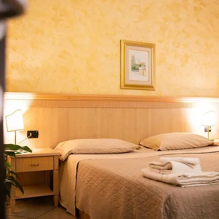 Mannu Hotel-3
