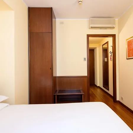 Best Western Hotel Crimea-3