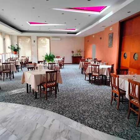 Hotel Centrale-3