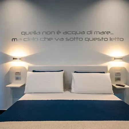 Skyhouse Beverello-3
