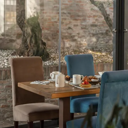 Maxxim Hotel & Loft-2