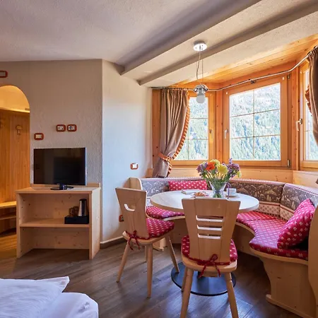 Berg Hotel Latemar Spitze-2