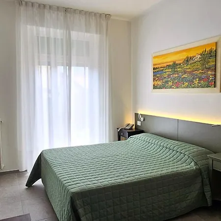 Hotel Marina-2
