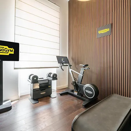 PLEY Cagliari Boutique Suites-3