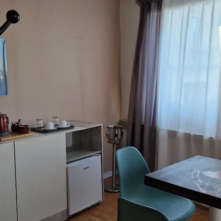 Casa Lady-3