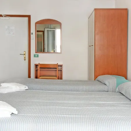 Hotel Exclusive - In Pieno Centro A Pochi Passi Dal Mare-2