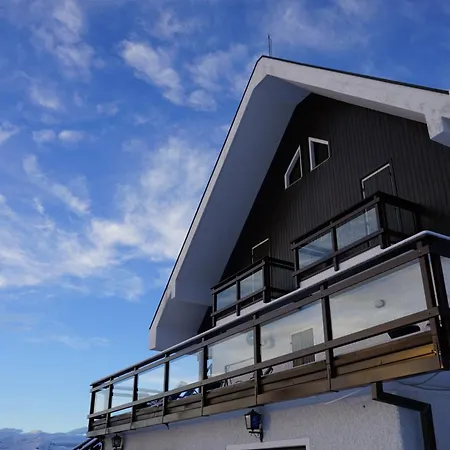 Albergo Casa Della Neve-3