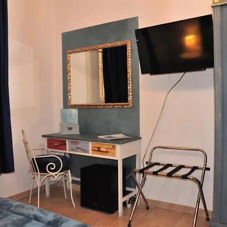 B&B Le Camere Di Livia-2