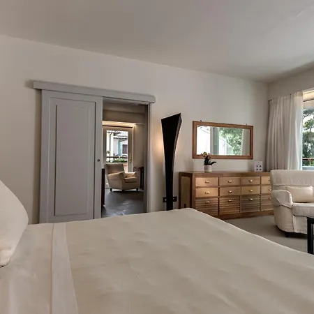 Augustus Hotel & Resort-3