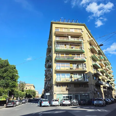 Agora-3