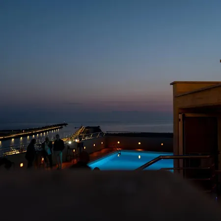 Hotel Tiber Rooftop & Wellness-3
