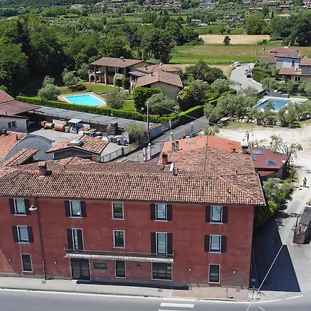 Hotel La Pergola-3