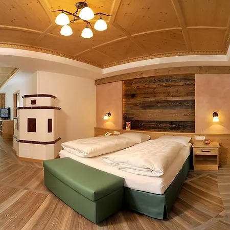 Hotel Sureghes-2