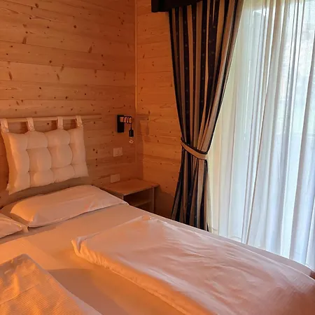 Albergo Aprica Garni-2