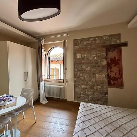 Oreste Suite-2