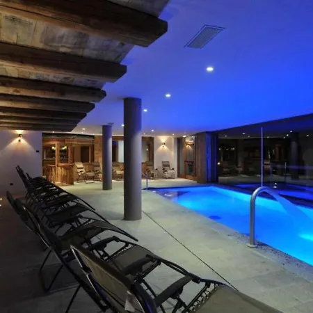 La Madonnina Del Gran Paradiso Wellness Hotel-3