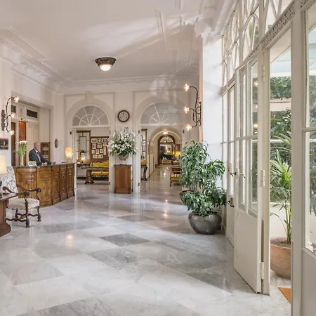 Grand Hotel Excelsior Vittoria-2