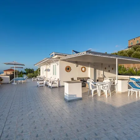 Hotel Britannia-3
