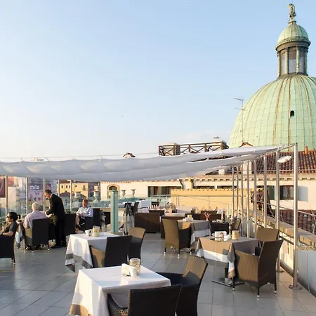 Hotel Carlton On The Grand Canal-3
