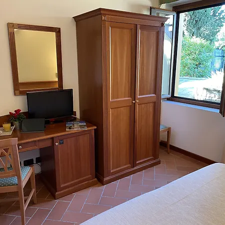 Hotel Villa Dei Bosconi-2