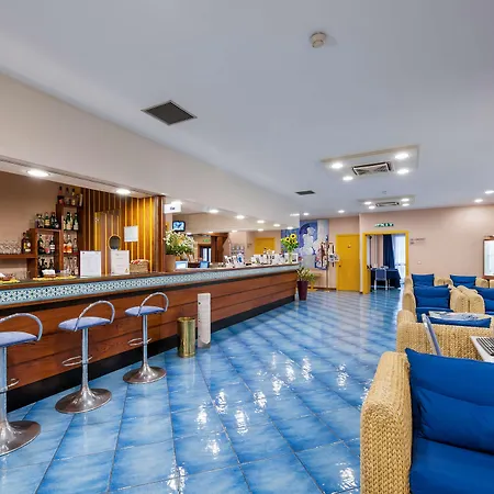 Best Western Hotel Mediterraneo-3