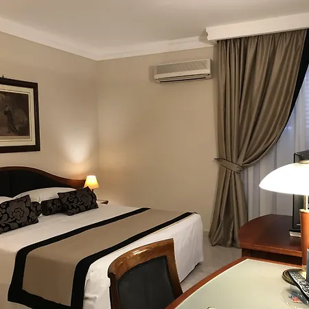 Massimo Plaza Hotel-3