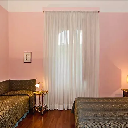 Hotel Rex-3