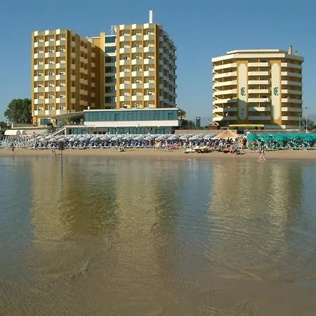 Grand Hotel Montesilvano-3