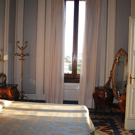 Villa Tina Hotel-3