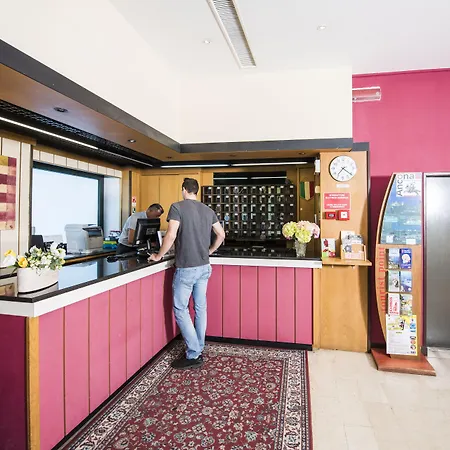 Hotel Fortuna-3