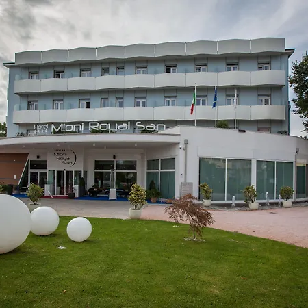 Hotel Mioni Royal San-2