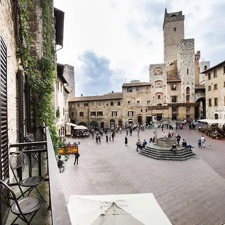 Hotel La Cisterna-3