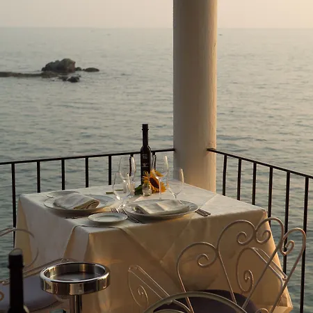 Hotel Umberto A Mare-2