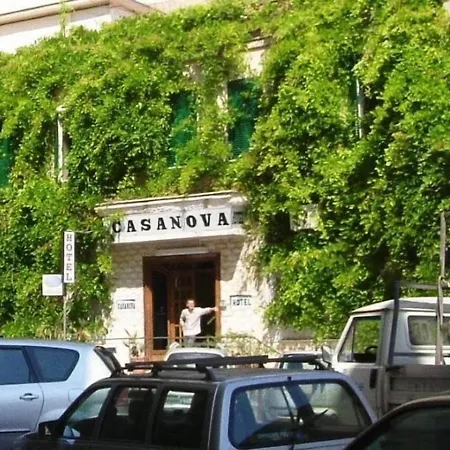 Hotel Casanova-3