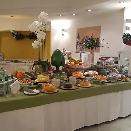 Jr Hotels Oriente Bari-3