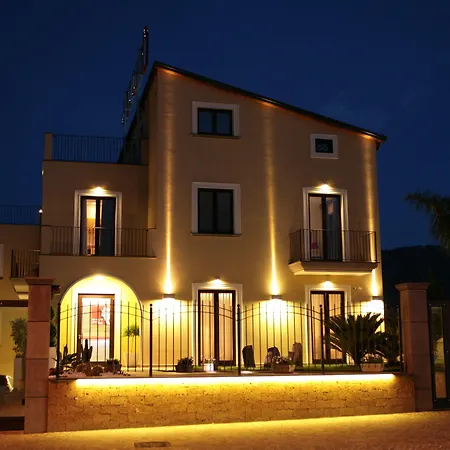 Hotel Visagi-3