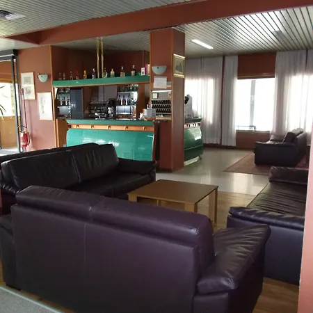 Hotel Holidays-2