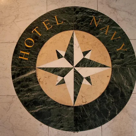 Hotel Navy-3