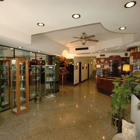 Hotel Crystal-3