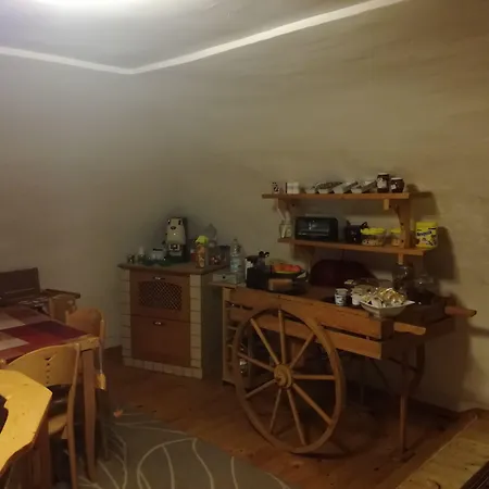 B&B Pompeilog-2