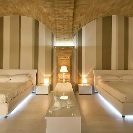 Hotel Degli Affreschi-2