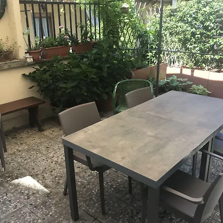 La Terrazza Di Arturo Guest House-3
