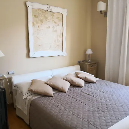White House Luxury Hospitality-2