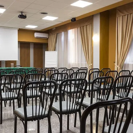 Hotel Atleti - Disponibile stazione ricarica auto elettriche --2